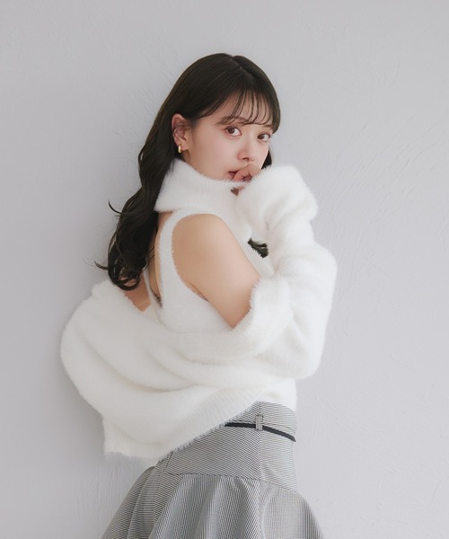 fupel(フぺル)の「back open no sleeve turtle knit ensemble / バックオープンノースリーブタートルニットアンサンブル(アンサンブル・レディース・アイボリー/ピンク・FREE)」の5枚目の写真
