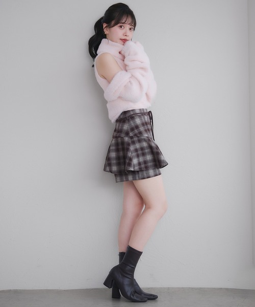 fupel(フぺル)の「back open no sleeve turtle knit ensemble / バックオープンノースリーブタートルニットアンサンブル(アンサンブル・レディース・アイボリー/ピンク・FREE)」の15枚目の写真