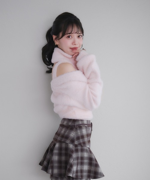 fupel(フぺル)の「back open no sleeve turtle knit ensemble / バックオープンノースリーブタートルニットアンサンブル(アンサンブル・レディース・アイボリー/ピンク・FREE)」の13枚目の写真