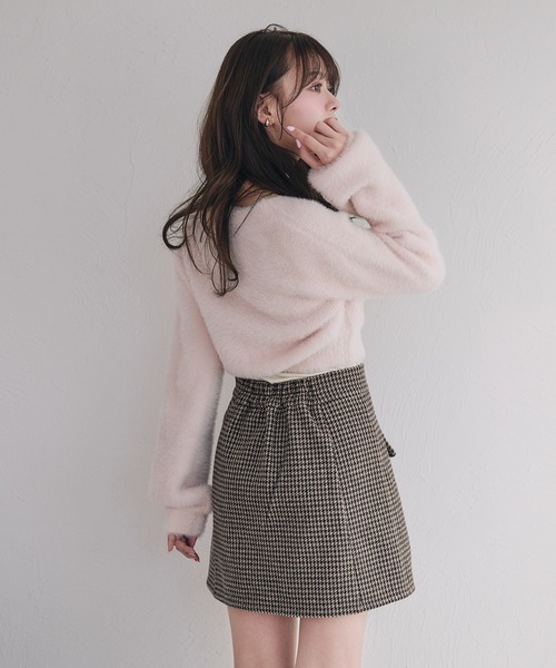 fupel(フぺル)の「back open no sleeve turtle knit ensemble / バックオープンノースリーブタートルニットアンサンブル(アンサンブル・レディース・アイボリー/ピンク・FREE)」の21枚目の写真