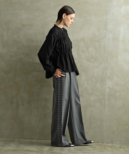 RAW FUDGE（ローファッジ）の「ランダムシャーリングブラウス（シャツ/ブラウス・レディース・オフホワイト/チャコールグレー/ブラック・M）」の8枚目の写真