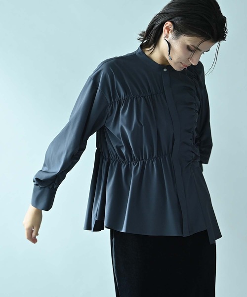 RAW FUDGE（ローファッジ）の「ランダムシャーリングブラウス（シャツ/ブラウス・レディース・オフホワイト/チャコールグレー/ブラック・M）」の13枚目の写真