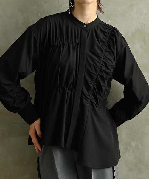 RAW FUDGE（ローファッジ）の「ランダムシャーリングブラウス（シャツ/ブラウス・レディース・オフホワイト/チャコールグレー/ブラック・M）」の11枚目の写真