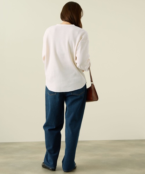 NAVY（ネイビー）の「nAvy リラックスFITワッフルヘンリーネックロングTシャツ（Tシャツ/カットソー・メンズ・ベージュ/チャコールグレー/杢グレー/アイボリー・XL/L/M/S）」の13枚目の写真