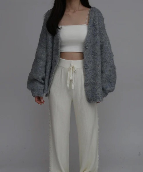 merrylatte(メリーラテ)の「シャギーボリュームカーディガン(カーディガン/ボレロ・レディース・グリーン/アイボリー/グレー/ブルー・FREE)」の18枚目の写真