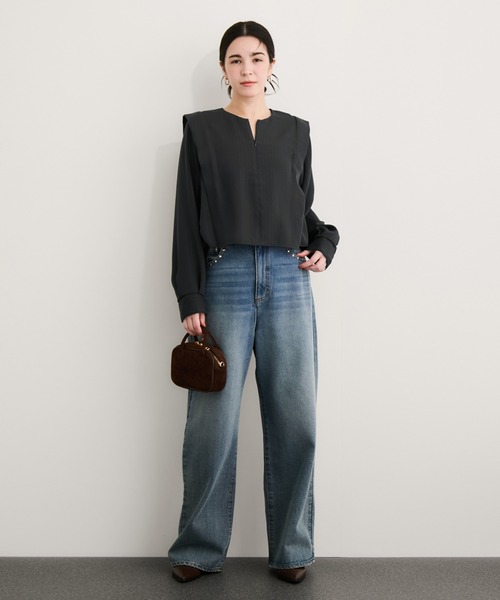 LE CERCLE par rope'（ルセルクルパーロペ）の「ラメストライプ2WAYヘムタックブラウス/セットアップ対応（シャツ/ブラウス・レディース・チャコールグレー/ベージュ/ネイビー・FREE）」の7枚目の写真