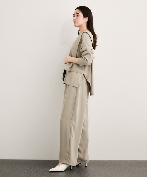 LE CERCLE par rope'（ルセルクルパーロペ）の「ラメストライプ2WAYヘムタックブラウス/セットアップ対応（シャツ/ブラウス・レディース・チャコールグレー/ベージュ/ネイビー・FREE）」の10枚目の写真