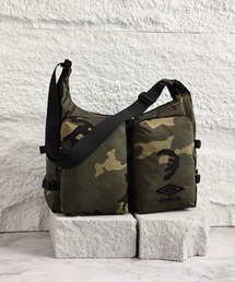 UMBRO（アンブロ）の「【umbro/アンブロ】刺繍ダブルポケット ソフトショルダーバッグ（ショルダーバッグ）」