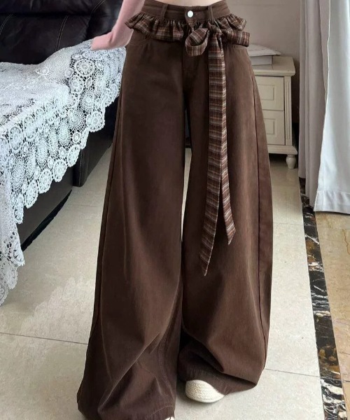 DEVICE（デバイス）の「リボン フリル ベルト ワイドパンツ（カーゴパンツ・レディース・ブラウン・FREE）」の13枚目の写真