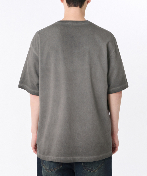 MUSINSA STANDARD（ムシンサスタンダード）の「ルナ ダイング リラックスド クルーネックTシャツ [チャコールグレー]（Tシャツ/カットソー・メンズ・その他・LARGE/X-LARGE/XX-LARGE/XXX-LARGE/SMALL/MEDIUM）」の3枚目の写真