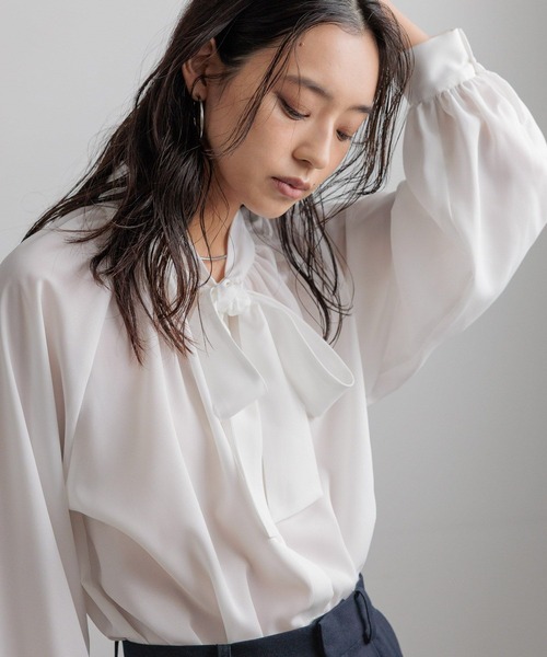 LOWRYS FARM(ローリーズファーム)の「daymeリボンブラウス 628652(シャツ/ブラウス・レディース・ホワイト・FREE)」の9枚目の写真