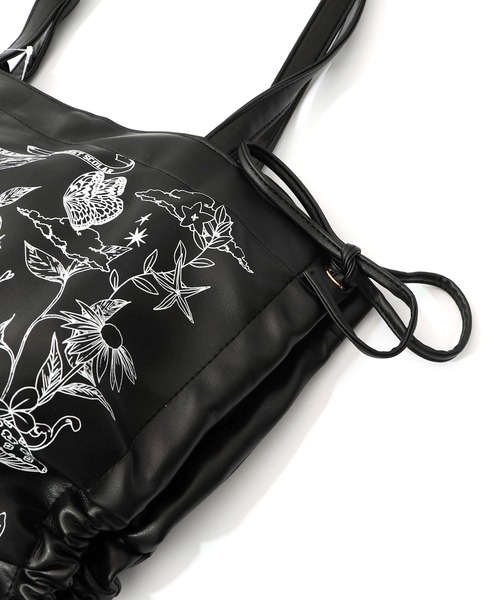 ScoLar(スカラー)の「653442:きのこランド柄サイド絞り合皮トートバッグ(トートバッグ・レディース・グレー/ブラック・FREE)」の14枚目の写真