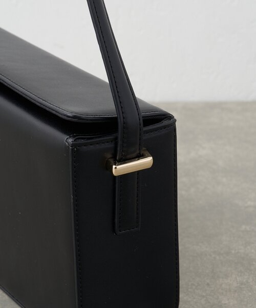 GALLARDAGALANTE(ガリャルダガランテ)の「【2.718】BOXショルダーバッグ(ショルダーバッグ・レディース・ブラック/ボルドー・FREE)」の12枚目の写真