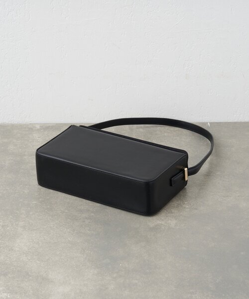 GALLARDAGALANTE(ガリャルダガランテ)の「【2.718】BOXショルダーバッグ(ショルダーバッグ・レディース・ブラック/ボルドー・FREE)」の15枚目の写真