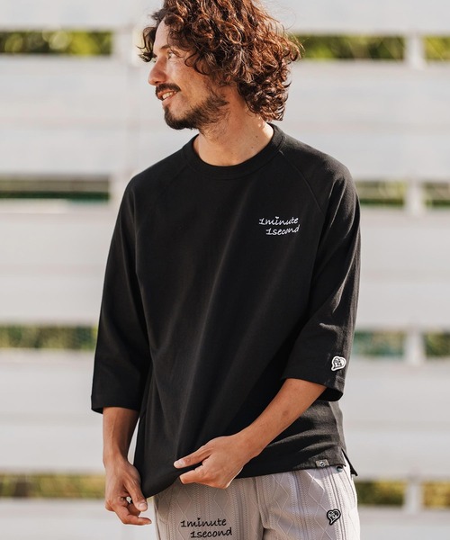 1minute 1second（ワンミニットワンセカンド）の「mt10111-cursive embroidery half sleeve T-shirt Tシャツ(1M26H310)（Tシャツ/カットソー・メンズ・グレイッシュベージュ/ブラック/ホワイト・S/M/L/XL）」の16枚目の写真