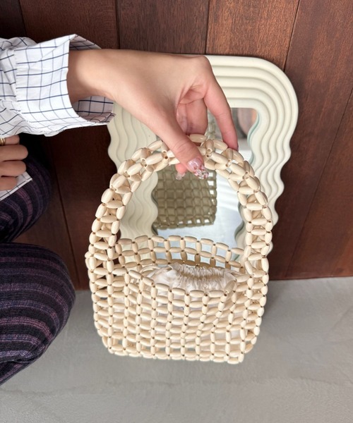 SANSeLF（サンセルフ）の「【SANSeLF】 コンパクトビーズスクエアハンドバッグ saa26s001（ハンドバッグ・レディース・イエロー/ピンク/アイボリー/ブラック・FREE）」の13枚目の写真