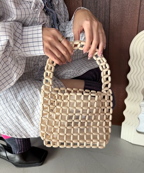 SANSeLF（サンセルフ）の「【SANSeLF】 コンパクトビーズスクエアハンドバッグ saa26s001（ハンドバッグ・レディース・イエロー/ピンク/アイボリー/ブラック・FREE）」の16枚目の写真