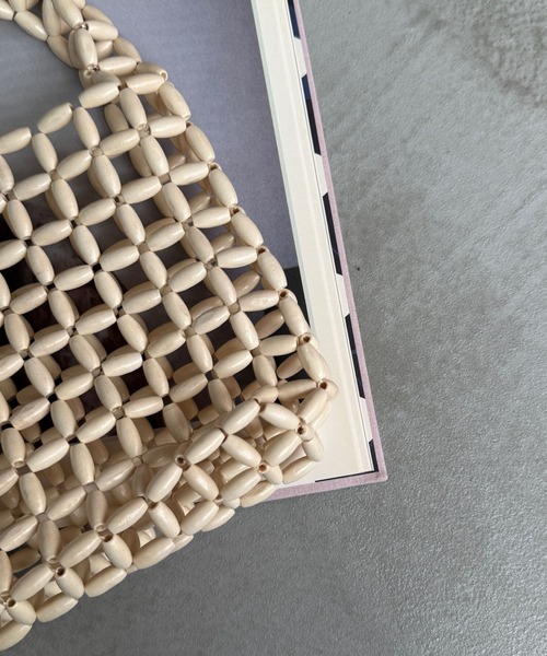 SANSeLF（サンセルフ）の「【SANSeLF】 コンパクトビーズスクエアハンドバッグ saa26s001（ハンドバッグ・レディース・イエロー/ピンク/アイボリー/ブラック・FREE）」の11枚目の写真