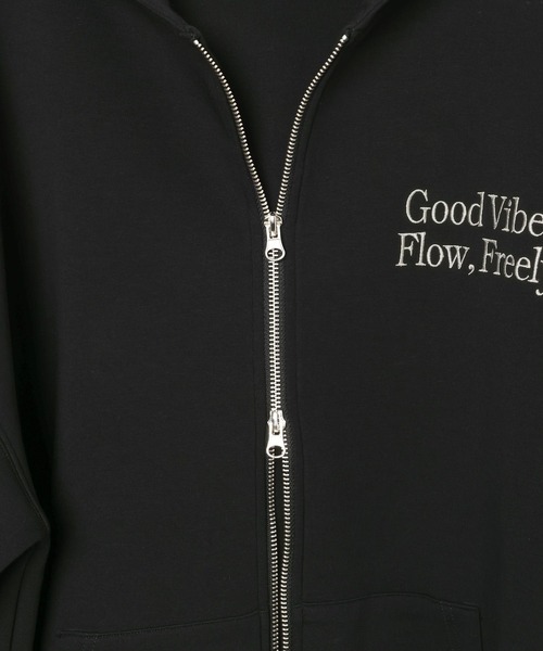 PBLIM（ページボーイリム）の「《UNISEX/セットアップ対応》ロゴポンチパーカー（パーカー・レディース・ブラック/グレー/ネイビー・SMALL/MEDIUM）」の15枚目の写真