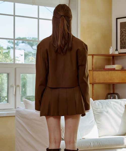ARI(アリ)の「MILD CROP BLAZER / BROWN(テーラードジャケット・レディース・ブラウン・FREE)」の3枚目の写真