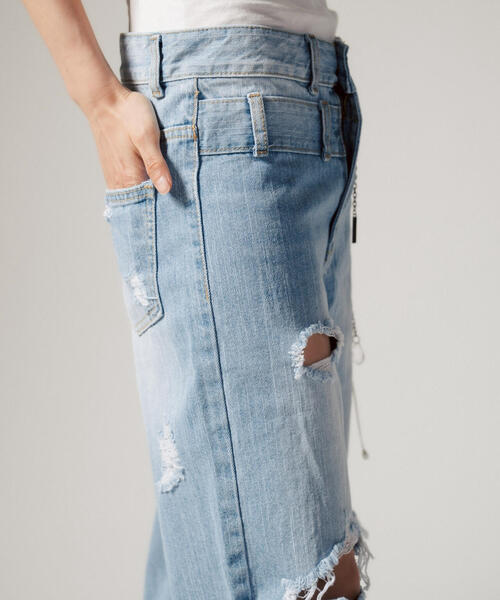 ROYAL FLASH（ロイヤルフラッシュ）の「MITSUKI/ミツキ/クラッシュワイドデニムパンツ（デニムパンツ・レディース・ブルー・M/S）」の8枚目の写真