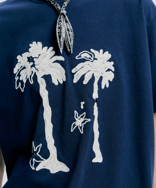 S SY(エスエスワイ)の「パームツリー&アイレットチェーン刺繍Tシャツネイビー(Tシャツ/カットソー・メンズ・その他・MEDIUM/LARGE)」の3枚目の写真
