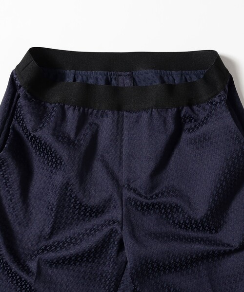 EFFE BEAMS(エッフェビームス)の「M・fil / ジャカード クロップド パンツ(その他パンツ・レディース・ネイビー・36/38/40)」の6枚目の写真