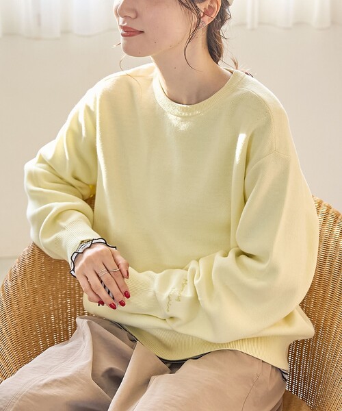 coen（コーエン）の「【選べる6色展開 / スプリングカラー】袖刺繍 スウェットライクハイゲージニット（ニット/セーター・レディース・ライトグレー/オフホワイト/クリーム/ライトピンク/ライトブルー/ベージュ・FREE）」の5枚目の写真