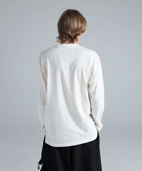 Y-3(ワイスリー)の「Y-3 LOGO LONG SLEEVE TEE(Tシャツ/カットソー・メンズ・ホワイト系その他・MEDIUM/SMALL/X-SMALL/XX-SMALL/X-LARGE/LARGE/XX-LARGE)」の6枚目の写真
