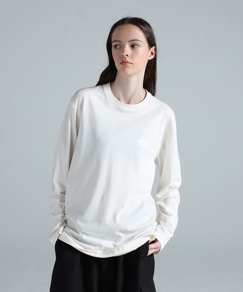 Y-3(ワイスリー)の「Y-3 LOGO LONG SLEEVE TEE(Tシャツ/カットソー・メンズ・ホワイト系その他・MEDIUM/SMALL/X-SMALL/XX-SMALL/X-LARGE/LARGE/XX-LARGE)」の5枚目の写真