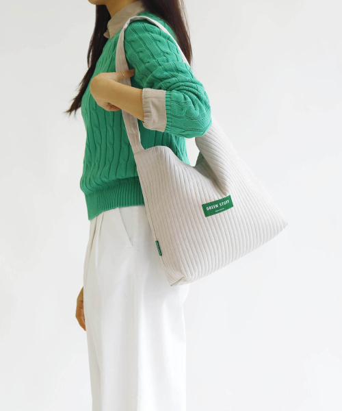 GREEN STUFF(グリーンスタッフ)の「seem full bag 62 - soft quilting soy beige(ショルダーバッグ・レディース・その他・FREE)」の8枚目の写真