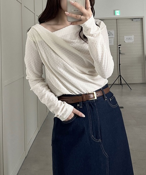 GeeRA(ジーラ)の「ジャガード素材ドレープカットソー(Tシャツ/カットソー・レディース・ブラック/オフホワイト・X-LARGE/LARGE/MEDIUM)」の11枚目の写真
