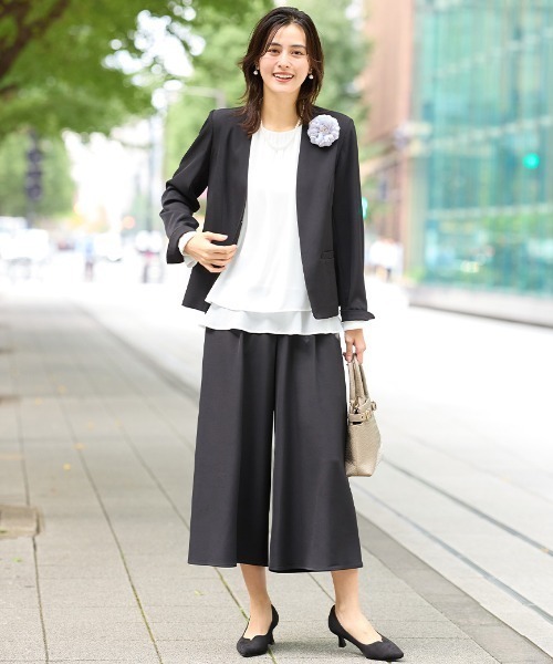 Viola e Viola（ヴィオラエヴィオラ）の「裾フレア裏地付きシフォンブラウス（シャツ/ブラウス・レディース・ネイビー/ホワイト・M/L/LL/3L）」の20枚目の写真