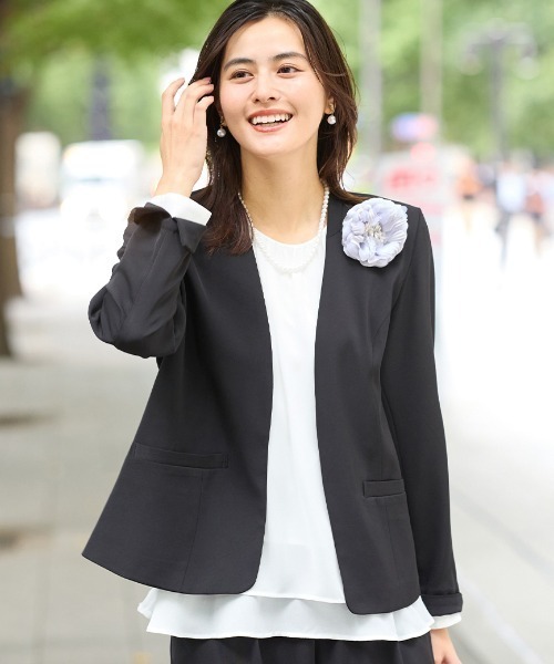 Viola e Viola（ヴィオラエヴィオラ）の「裾フレア裏地付きシフォンブラウス（シャツ/ブラウス・レディース・ネイビー/ホワイト・M/L/LL/3L）」の3枚目の写真