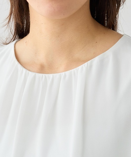 Viola e Viola（ヴィオラエヴィオラ）の「裾フレア裏地付きシフォンブラウス（シャツ/ブラウス・レディース・ネイビー/ホワイト・M/L/LL/3L）」の4枚目の写真