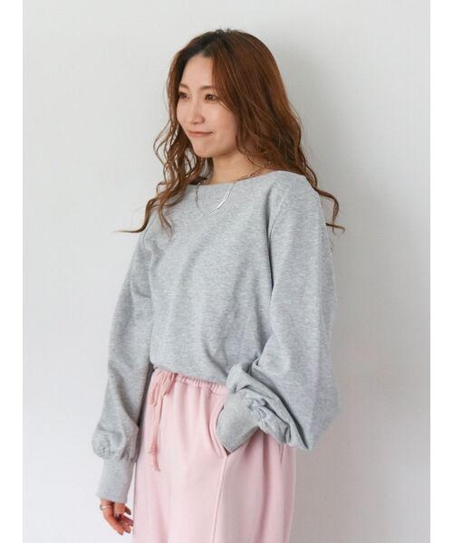 Ungrid（アングリッド）の「タックオフショルスウェット（Tシャツ/カットソー・レディース・オフホワイト/ライトグレー/グリーン・FREE）」の5枚目の写真