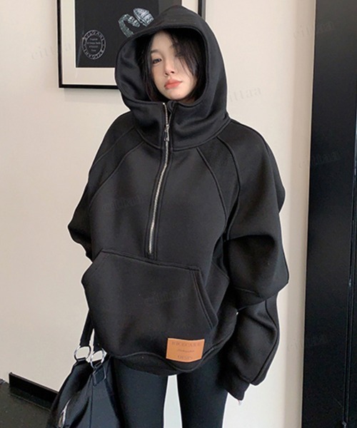 Dalfwin(ダールフィン)の「韓国ファッション RICECAKEフードロゴハーフジップフーディ(パーカー・レディース・ブラック/グレー・FREE)」の8枚目の写真