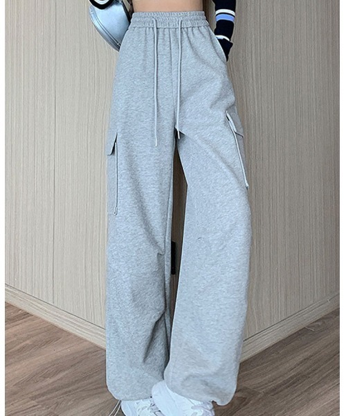 SallyLunn(サリーラン)の「スウェットスロレートカーゴパンツ(カーゴパンツ・レディース・ブラック/グレー・MEDIUM/LARGE)」の2枚目の写真