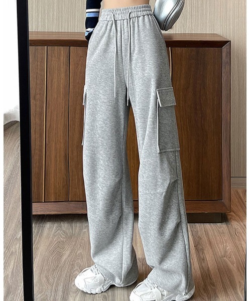 SallyLunn(サリーラン)の「スウェットスロレートカーゴパンツ(カーゴパンツ・レディース・ブラック/グレー・MEDIUM/LARGE)」の4枚目の写真