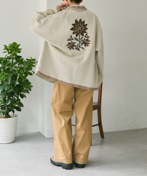 ear PAPILLONNER(イアパピヨネ)の「花柄刺しゅうジャケット【SUM1 STYLE】(その他アウター・レディース・グレイッシュベージュ・FREE)」の18枚目の写真