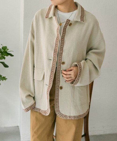 ear PAPILLONNER(イアパピヨネ)の「花柄刺しゅうジャケット【SUM1 STYLE】(その他アウター・レディース・グレイッシュベージュ・FREE)」の17枚目の写真