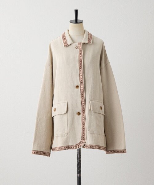 ear PAPILLONNER(イアパピヨネ)の「花柄刺しゅうジャケット【SUM1 STYLE】(その他アウター・レディース・グレイッシュベージュ・FREE)」の10枚目の写真