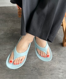 OOFOS（ウーフォス）の「[OOFOS/ウーフォス] OORIGINAL リカバリーサンダル（サンダル）」