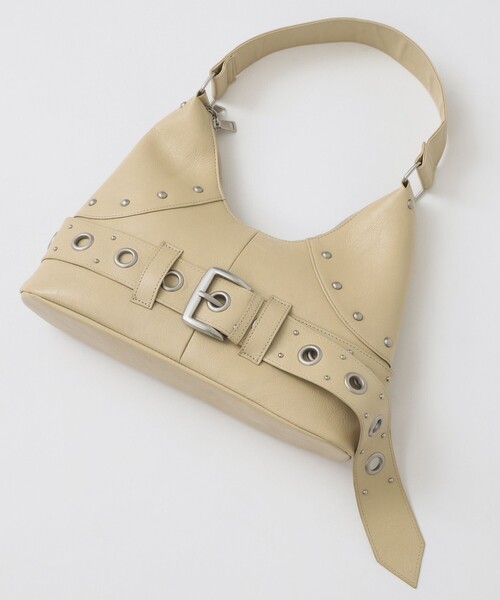 Ray BEAMS（レイビームス）の「スタッズ ベルト バッグ（トートバッグ・レディース・ベージュ/ブラック・ONE SIZE）」の2枚目の写真