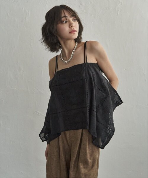 notch.(ノッチ)の「パッチワーク風刺繍キャミソール(キャミソール・レディース・オフホワイト/ブラック・M)」の3枚目の写真