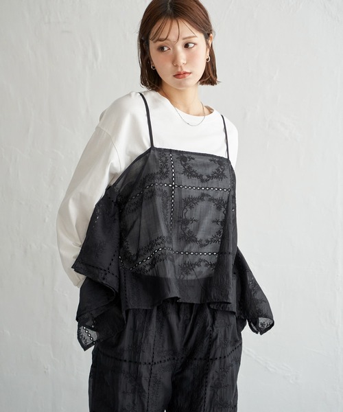 新品未使用sea ny 黒 花柄刺繍 フリンジキャミソール パッチワーク風刺繍キャミソール（キャミソール）｜notch.（ノッチ）の