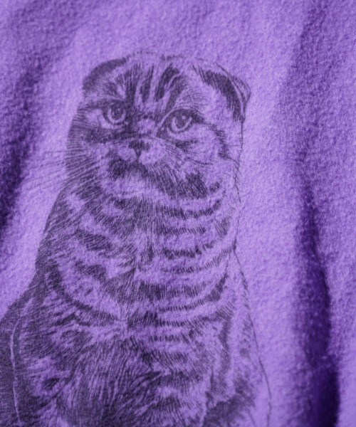 THRIFTY LOOK（スリフティールック）の「NHK「星野源と松重豊のおともだち」星野源様着用 THRIFTY LOOK / スリフティールック OTHER SIZE PRINTED CAT SWEAT インサイドアウト 猫 スウェット（スウェット・メンズ・パープル/ホワイト/ブラック・LARGE/X-LARGE/MEDIUM/SMALL）」の14枚目の写真