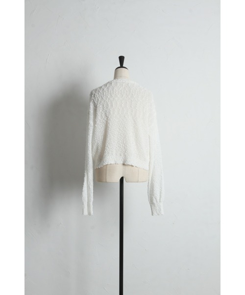 ARVELLIA(アルベリア)の「POPCORN KNIT TOP(ニット/セーター・レディース・ブラック/ホワイト・M)」の16枚目の写真