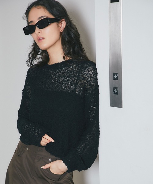 ARVELLIA(アルベリア)の「POPCORN KNIT TOP(ニット/セーター・レディース・ブラック/ホワイト・M)」の4枚目の写真