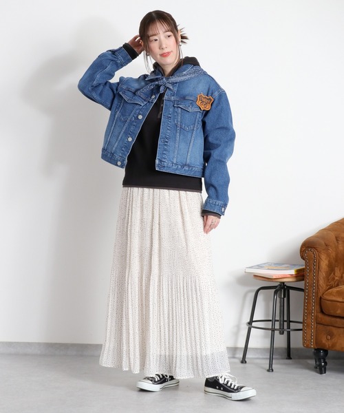 cepo（セポ）の「〈セットアップ対応可能〉スカーフセットデニムジャケット（デニムジャケット・レディース・ブルー系3/ブルー系2・M）」の3枚目の写真